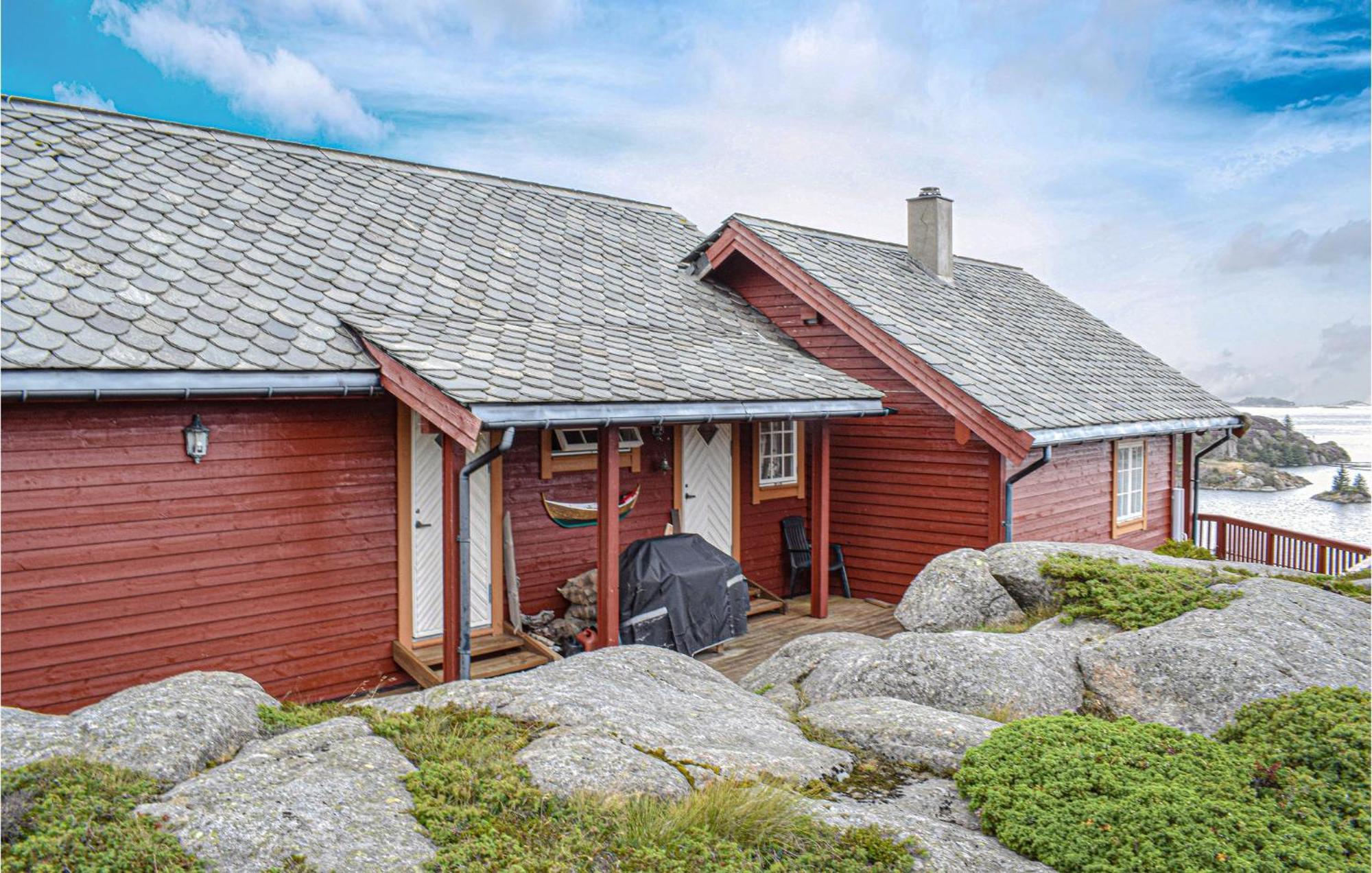Gorgeous Home In Bekkjarvik With Wifi Exterior foto