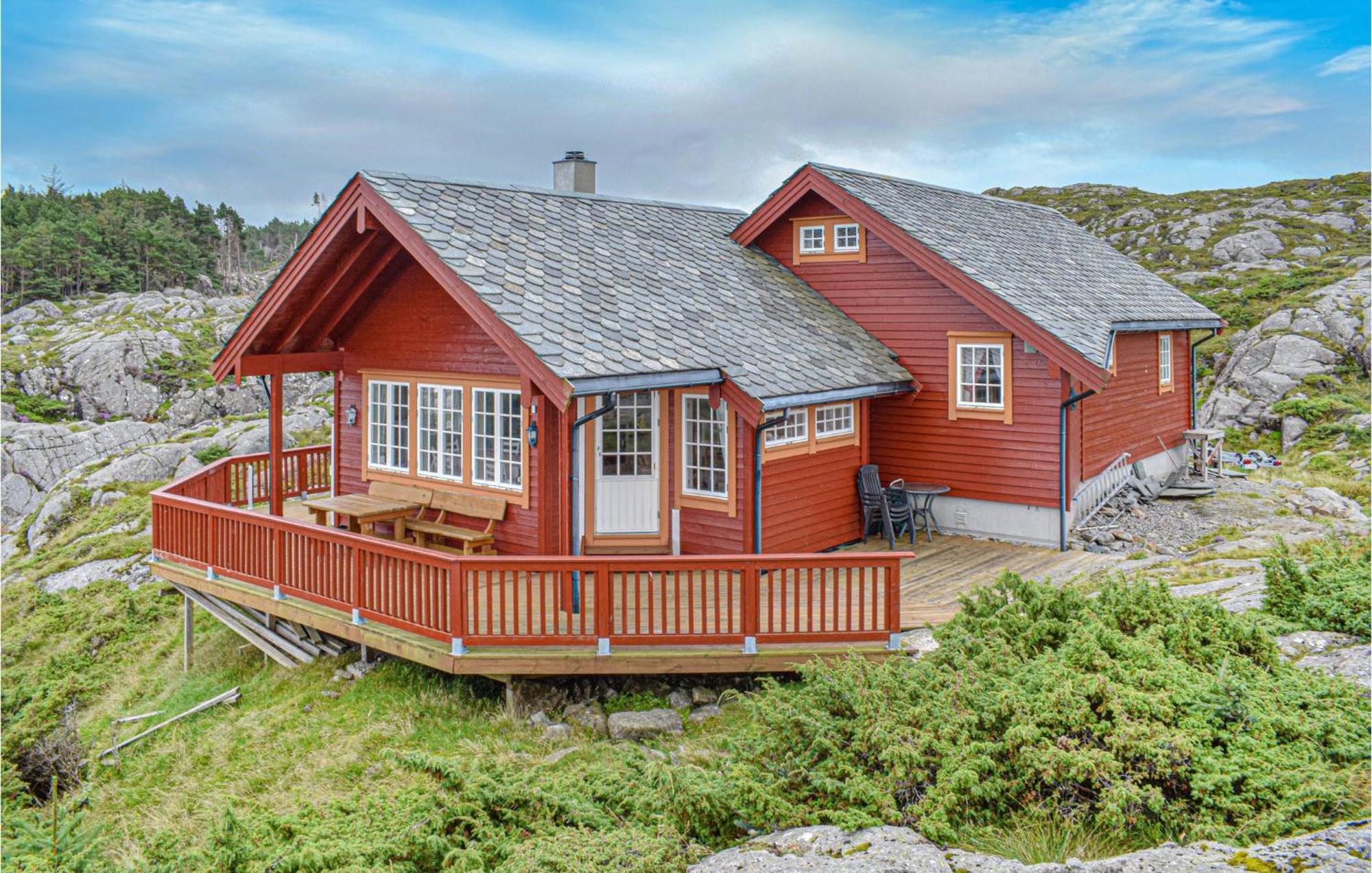 Gorgeous Home In Bekkjarvik With Wifi Exterior foto
